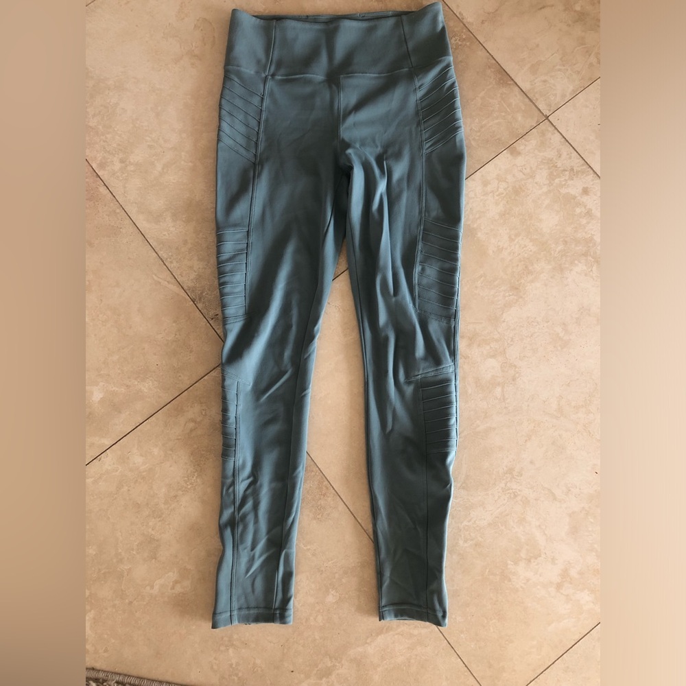 Moto Tights pants size small